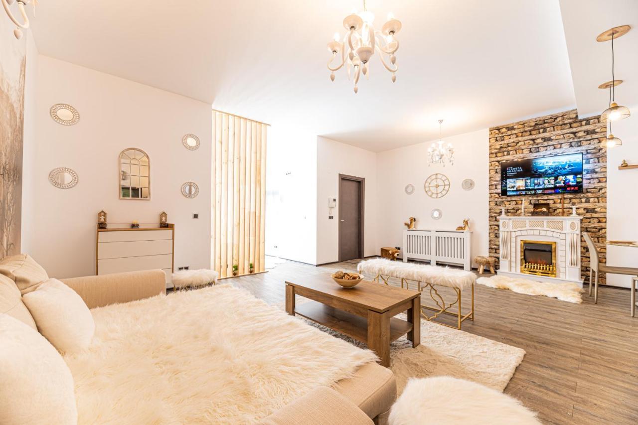 Aki Studio Silver Mountain Poiana Brašov Exteriér fotografie